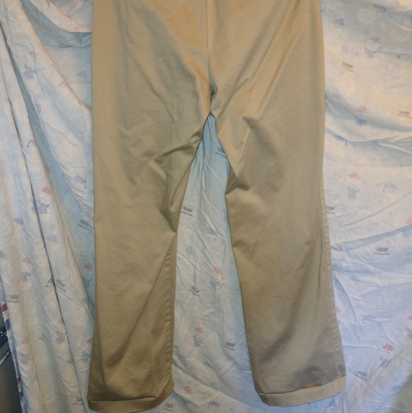Women's Curvy Fit Trouser - Picture 2 of 4